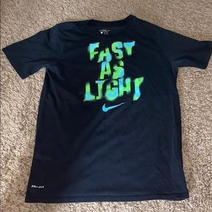 Nike graphic tee kids.